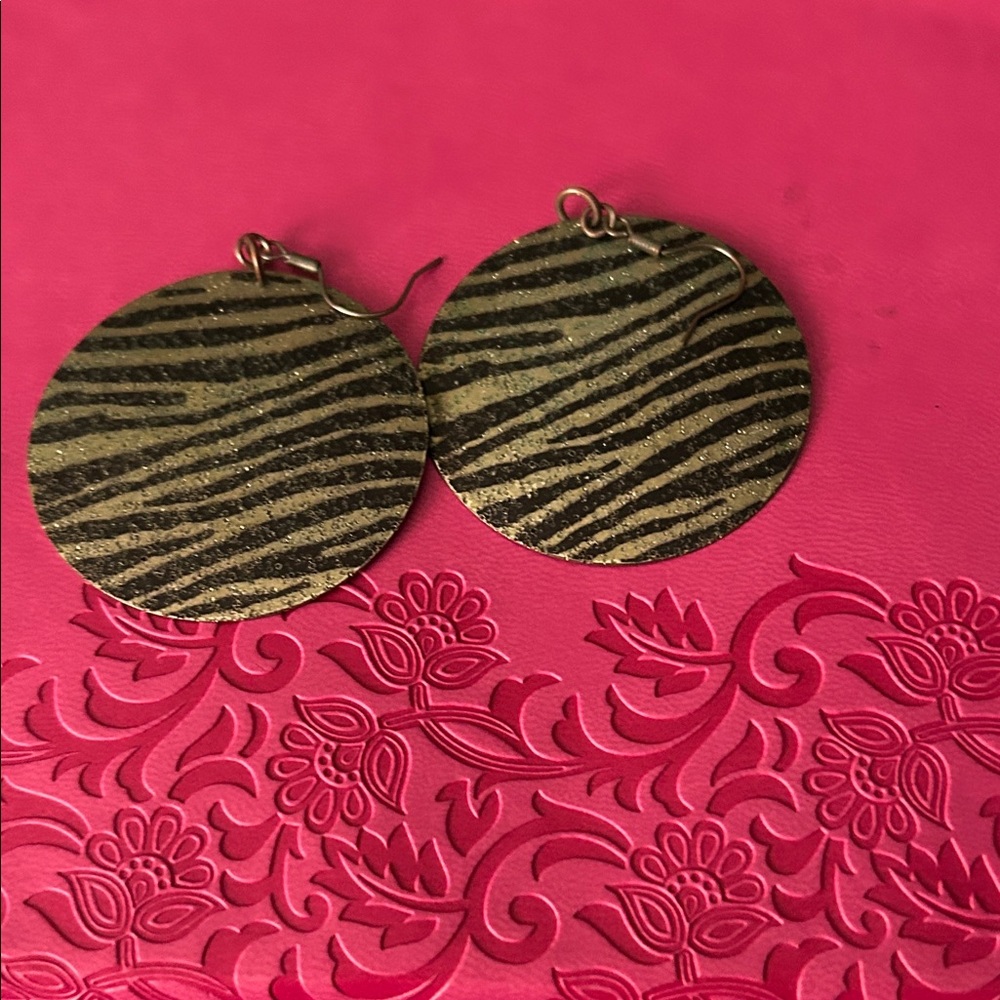 Zebra Pattern Gold Earrings